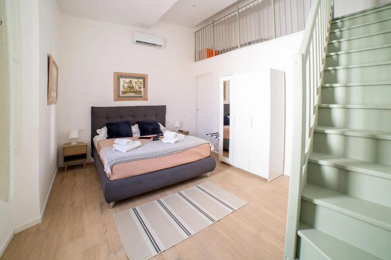 Apartment Centro Storico-5 Minuti Dalla Stazione Florenz