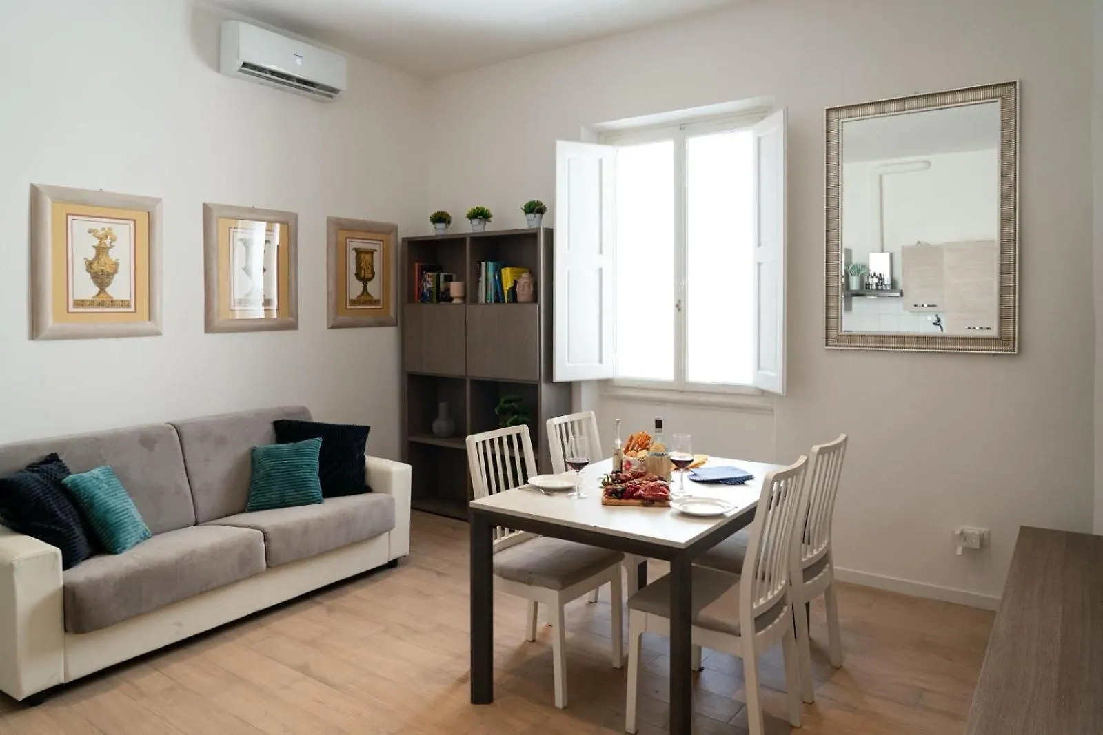 Apartment Centro Storico-5 Minuti Dalla Stazione Florenz Italien