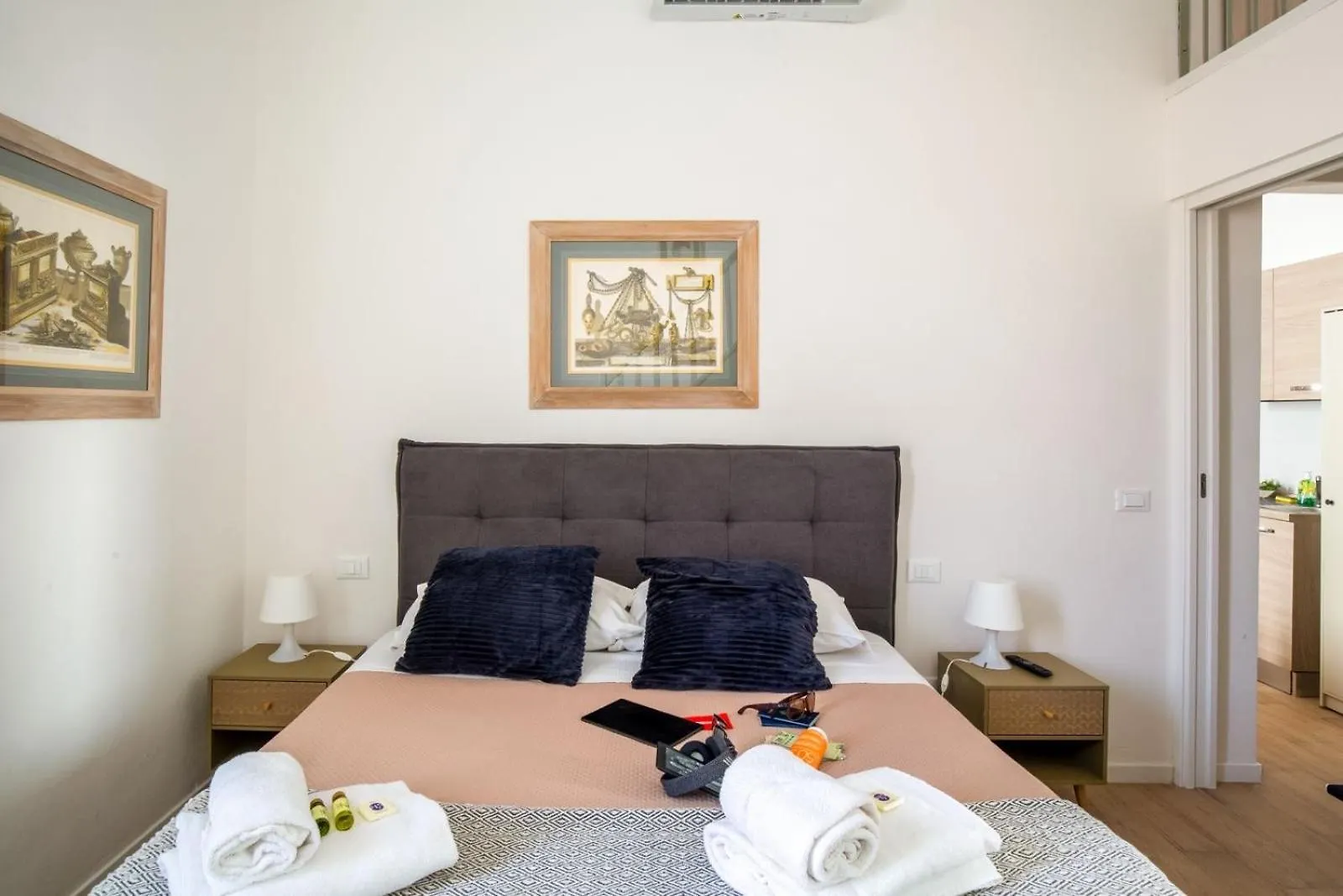 Centro Storico-5 Minuti Dalla Stazione Florence Apartment